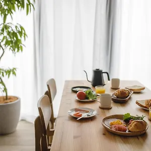 Apartahotel Three